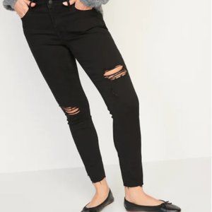 Old Navy Mid-Rise Black Distressed Ankle Jeans